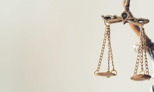Strafverteidigung in Neuss: Wann ein Fachanwalt unverzichtbar ist